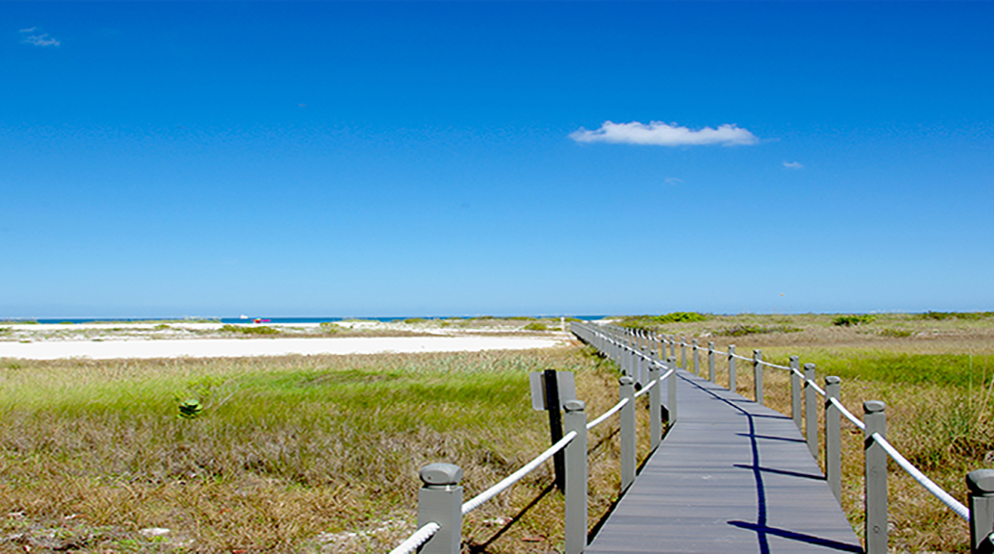 Experience <strong>the</strong> Peace <br /><strong> of</strong> Indian Rocks Beach